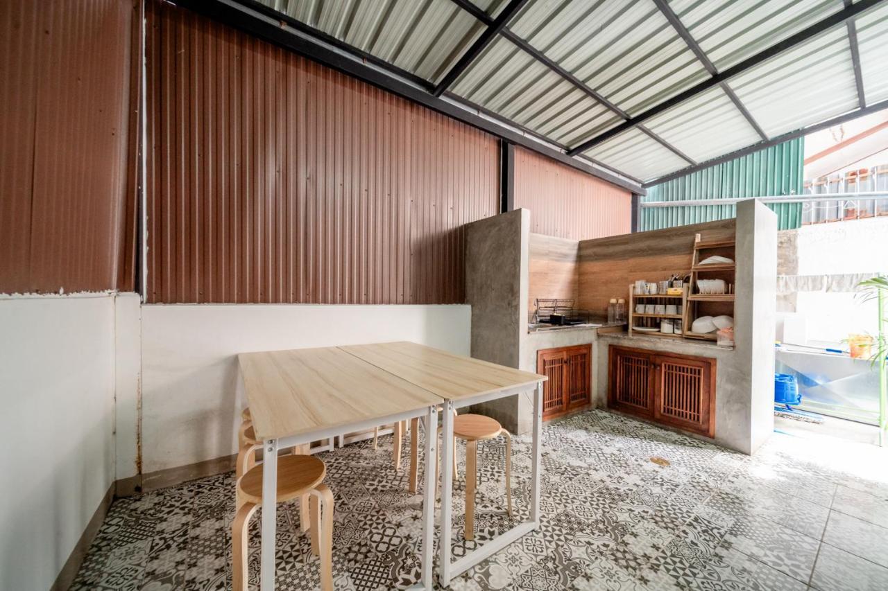 Socialer Coliving & Coworking Space Čiang Mai Exteriér fotografie