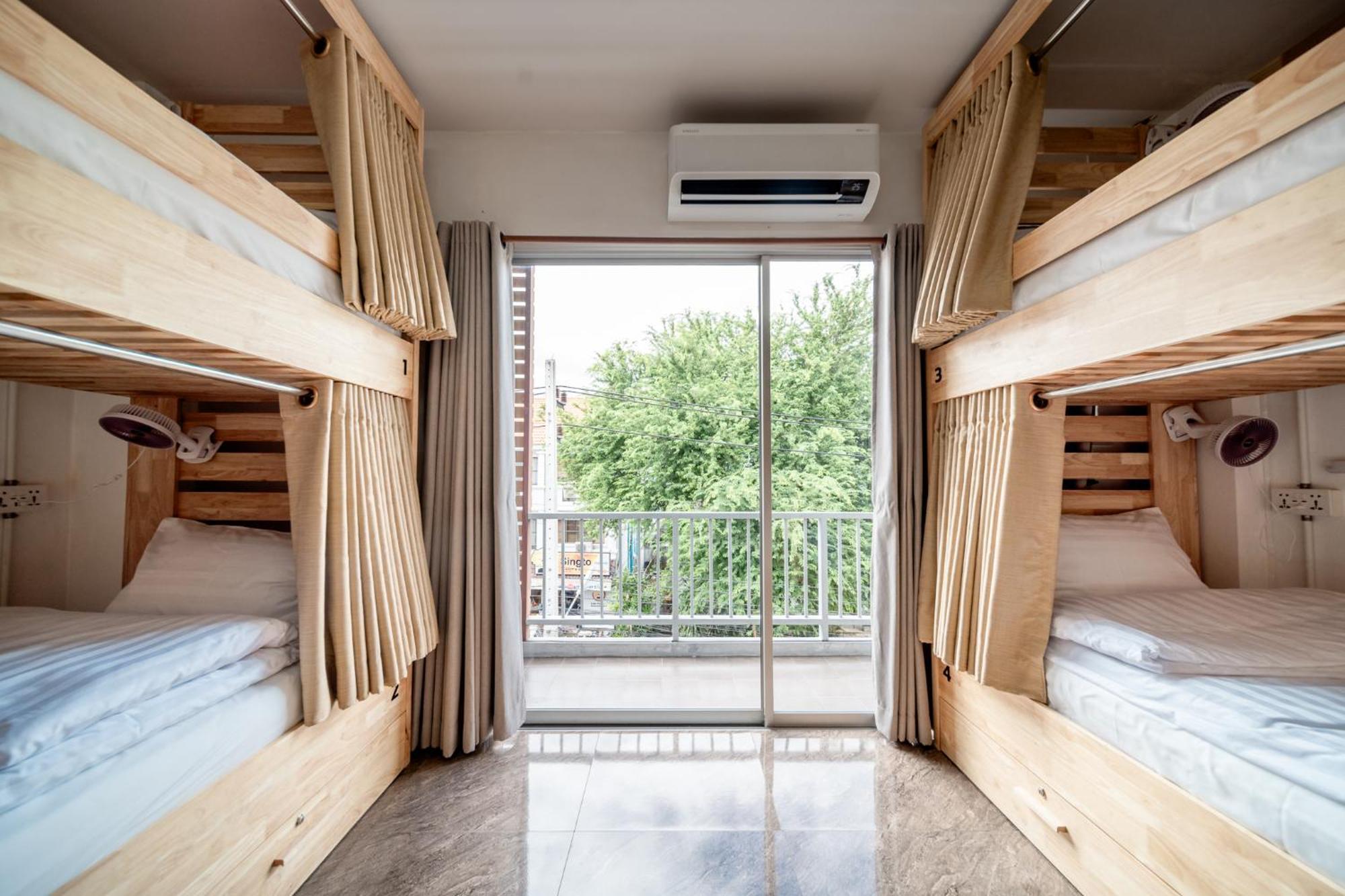 Socialer Coliving & Coworking Space Čiang Mai Exteriér fotografie